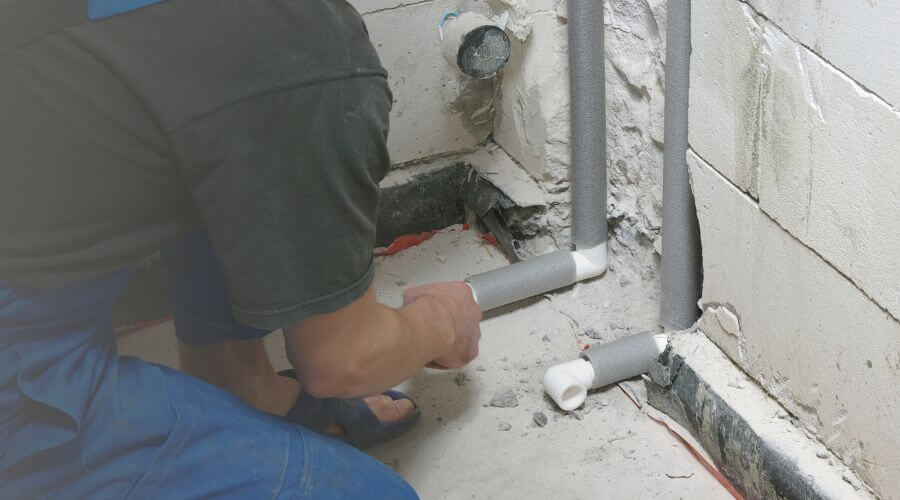 Local tankless water heater installation in Silver City, IA